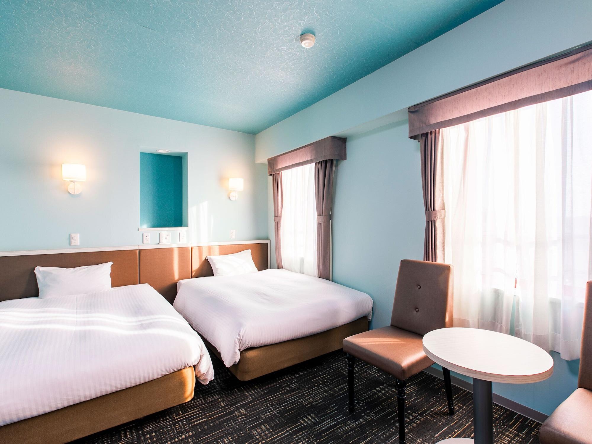 Wing International Chitose Hotel 3*